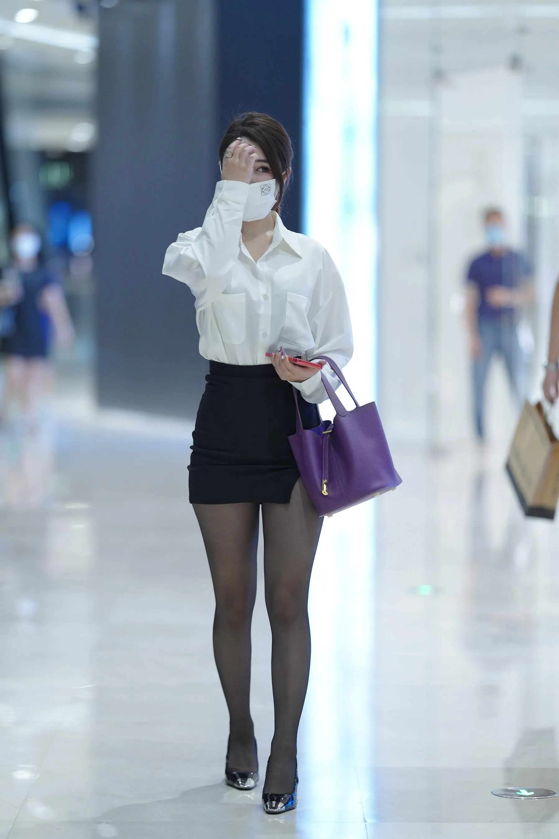 魔镜街拍 NO.184 街拍黑丝包臀裙小姐姐 [137P]插图4